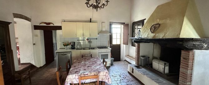 House in Volterra 10