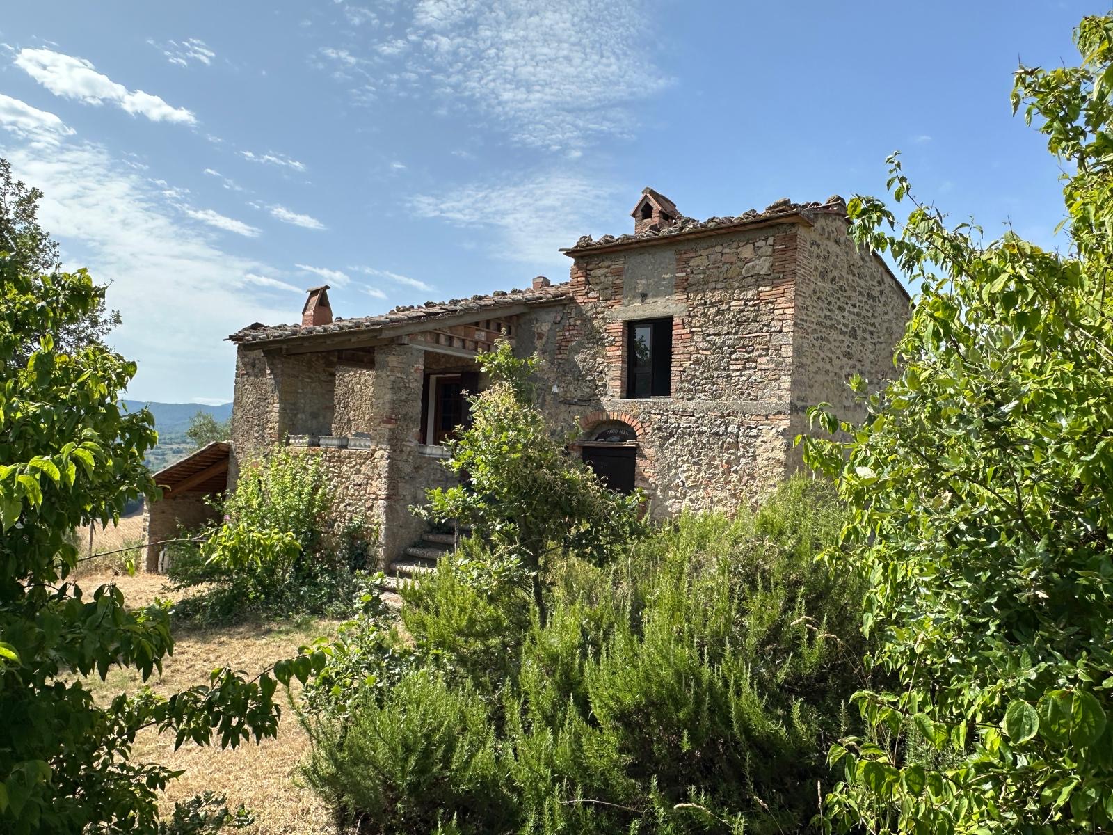 House in Volterra 9